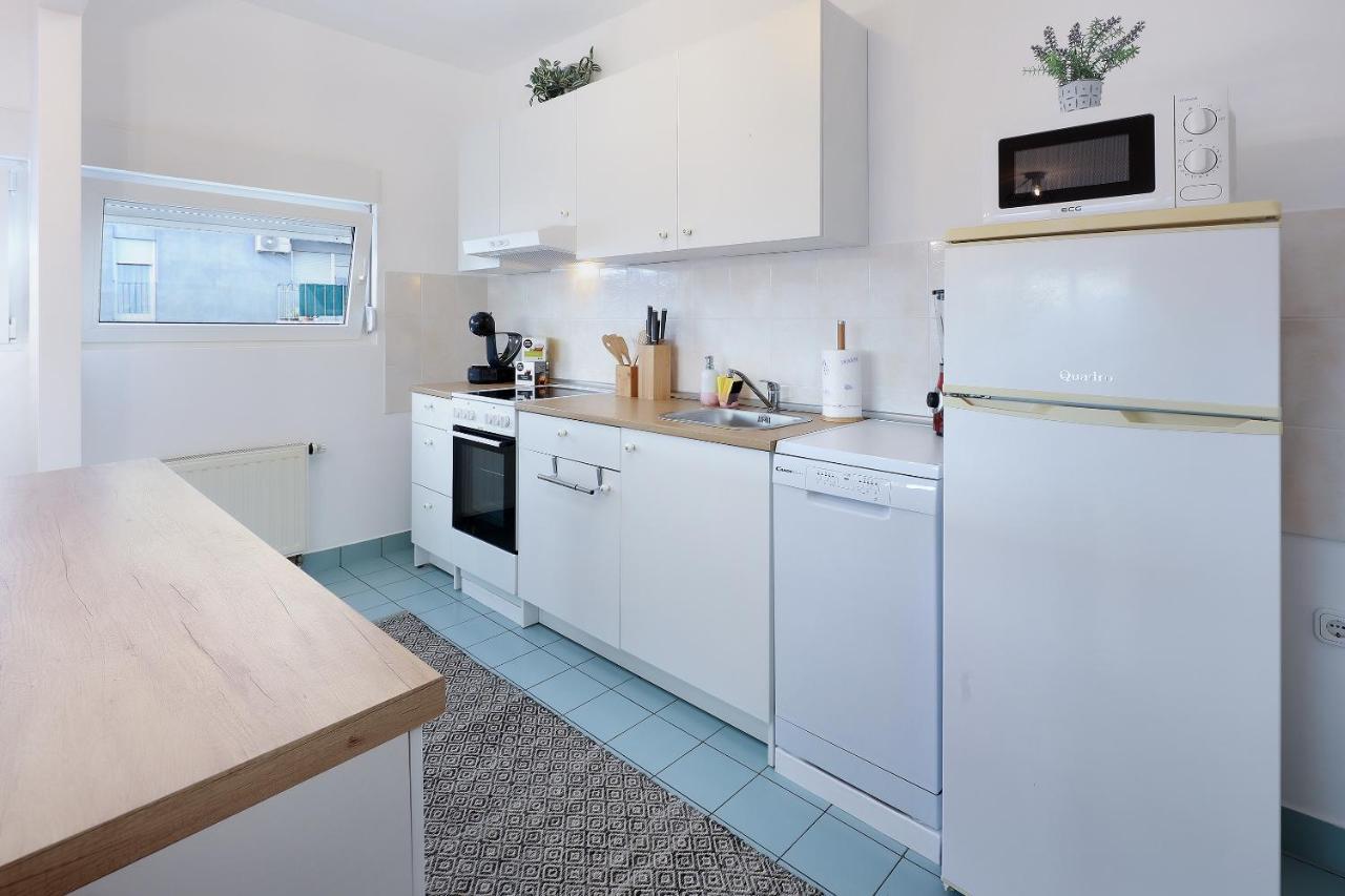 Apartment Leon - Sea View Rijeka Eksteriør bilde