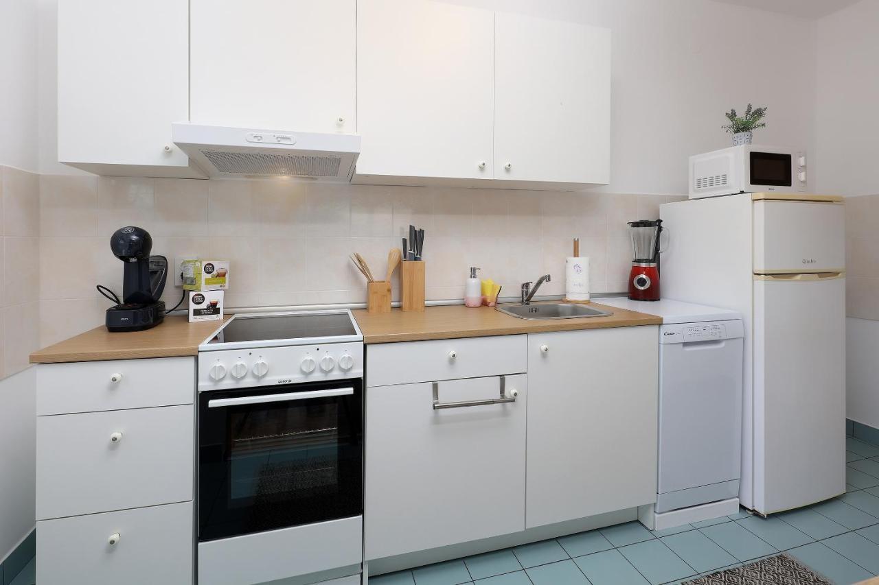 Apartment Leon - Sea View Rijeka Eksteriør bilde